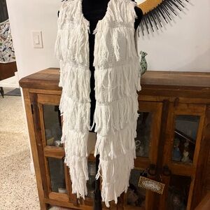 TESS GIBERSON Designer White Cotton Fringe Long Vest! Excellent Condition! Med